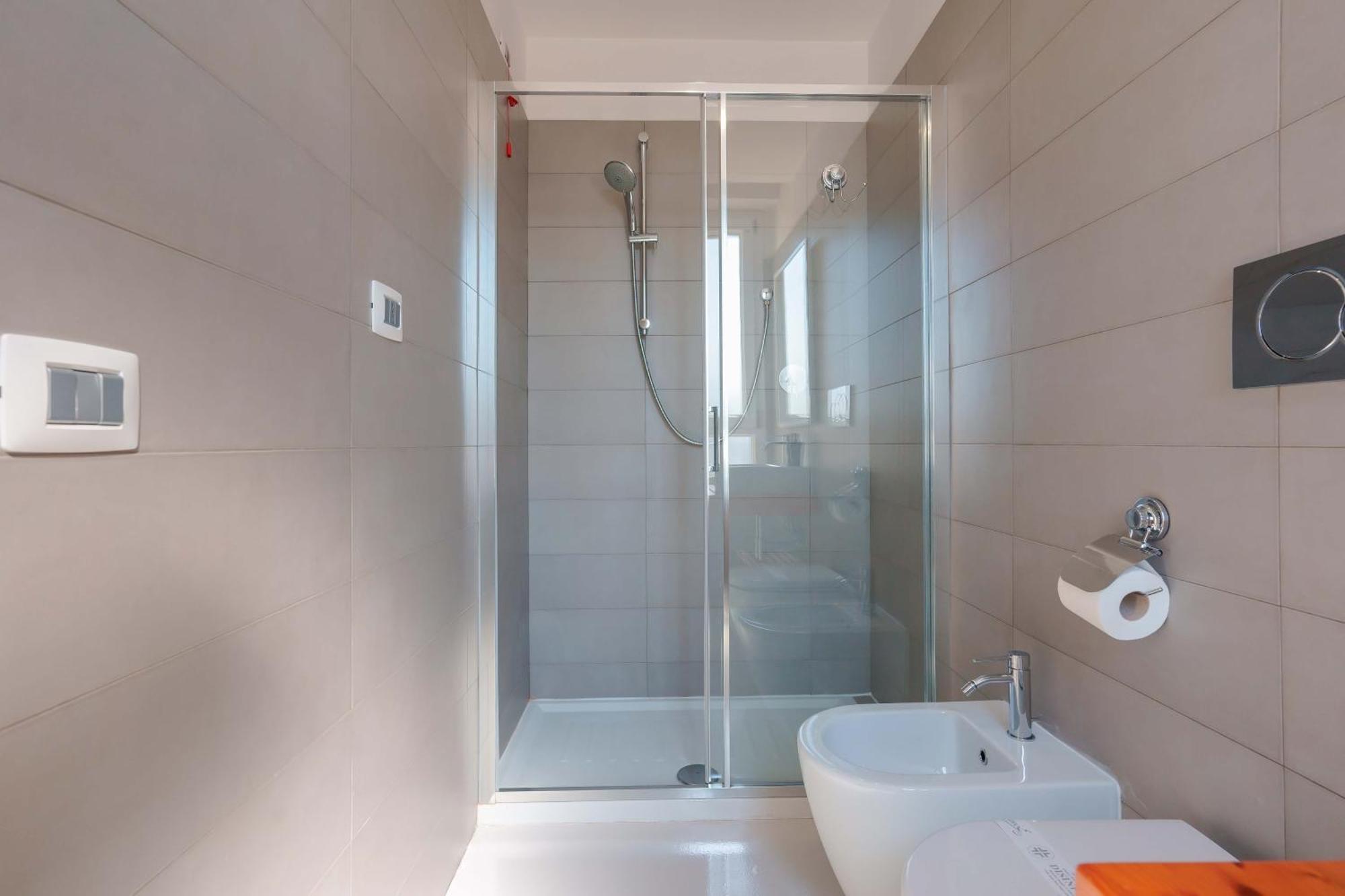 Lumiere Rooms - Eja Sardinia Каляри Екстериор снимка